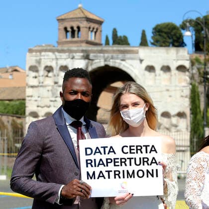 Demonstration of the workers in the field of weddings together with brides and grooms to ask for a certain reopening date for weddings. Rome (Italy), May 6th 2021 Photo Samantha Zucchi Insidefoto SamanthaxZucchi