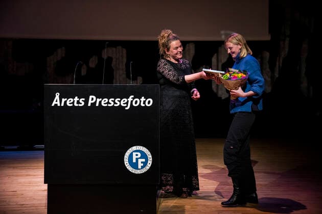 Emilie Laerke Henriksen vinder prisen AArets Danske Hverdagsbillede. Vinderne af AArets Pressefoto offentliggoeres Prisoverraekkelsen finder sted i Den Sorte Diamant i Koebenhavn fredag den 7. maj 2021. , Denmark Copyright: MartinxSylvestx cop102 spdk20210507-170150-L