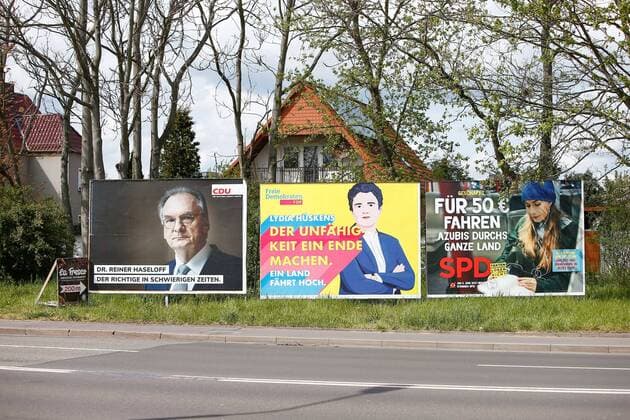 06.05.2021, xtgx, Politik, Landtagswahl in Sachsen-Anhalt, Plakate der CDU, FDP und SPD, Koalition schwarz, gelb, rot Magdeburg