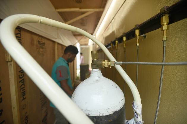 NOIDA, INDIA - MAY 7: A temporary hospital is being set up for Covid-19 patients at the shooting range located in Sector-21A Noida Stadium on May 7, 2021 in Noida, India. (Photo by Sunil Ghosh Hindustan Times) New 50-Bed COVID Care Facility At Noida