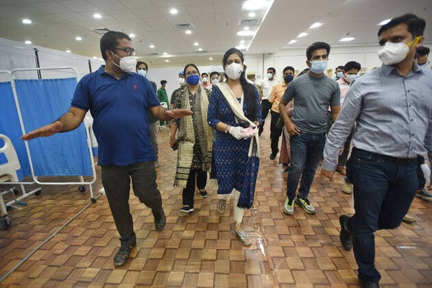 NOIDA, INDIA - MAY 7: Noida Authority CEO Ritu Maheshwari took stock of the Covid-19 Hospital being built in the shooting range located at Sector-21A Noida Stadium on May 7, 2021 in Noida, India. (Photo by Sunil Ghosh Hindustan Times) New 50-Bed COVID Care Facility At Noida