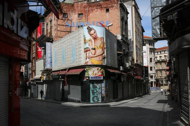 May 7, 2021, Istanbul, Turkey: Shops on an empty street are pictured closed during the lockdown..The Turkish government has approved full closure, which will last until May 17, to reduce rising coronavirus cases. Istanbul Turkey - ZUMAs197 20210507_zaa_s197_088 Copyright: xHakanxAkgunx