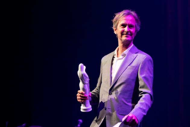 Lars Brygmann faar Bodil for bedste mandlige birolle. Retfaerdigheds ryttere. Uddeling af Bodilprisen 2021 i Folketeatret i Koebenhavn, loerdag den 8. maj 2021.. , Copenhagen Denmark