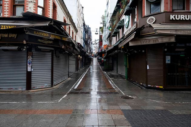 Lockdown In Istanbul The empty streets in Istanbul, Turkey seen on May 8, 2021. amid the coronavirus lockdown. Turkey imposed a curfew which started on April 29 and will end on May 17. Istanbul Turkey kaboglu-notitle210508_np43X  Copyright: xResulxKaboglux