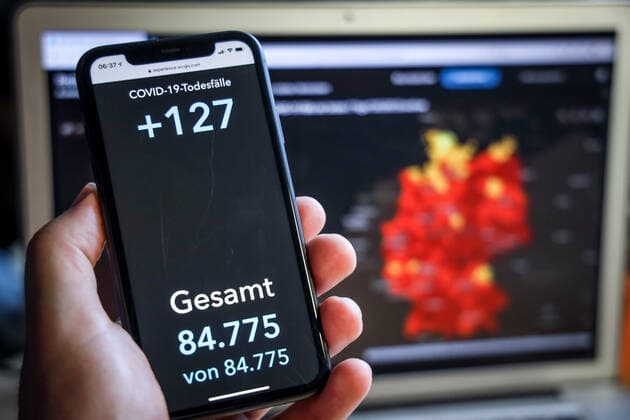 Coronavirus in Deutschland - Covid-19-Dashboard des Robert Koch-Institut 09.05.2021: Robert Koch-Institut: 7-Tage-Inzidenz 118,6. 7-Tage-Fallzahl 98.660. COVID-19-Fälle 3.520.329. Zugang um 12.656 gegenüber dem Vortag. COVID-19-Todesfälle 84.775. Zugang um 127 gegenüber dem Vortag.
