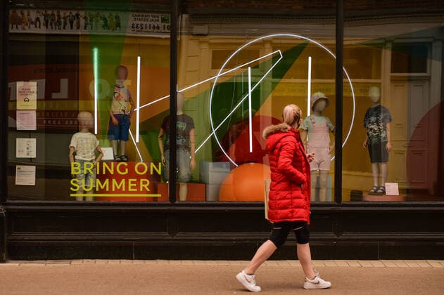 Daily Life In Dublin During COVID-19 Lockdown A person walks past Marks and Spencer s window with a sticker that reads Bring On Summer in Dublin city center, during the final days of the COVID-19 lockdown. On Sunday, 9 May 2021, in Dublin, Ireland. Dublin Ireland widak-dublinda210509_np1TS  Copyright: xArturxWidakx