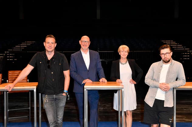Entertainment Themen der Woche KW19 Sascha Vollmer von The BossHoss, Jörg Franzen, Claudia Grosse-Leege und Prinz Pi beim Fototermin bei der Pressekonferenz für das Nothilfe-Projekt hierspieltdiemusik zur Unterstützung der Berliner Musikszene in der Verti Music Hall. Berlin, 10.05.2021