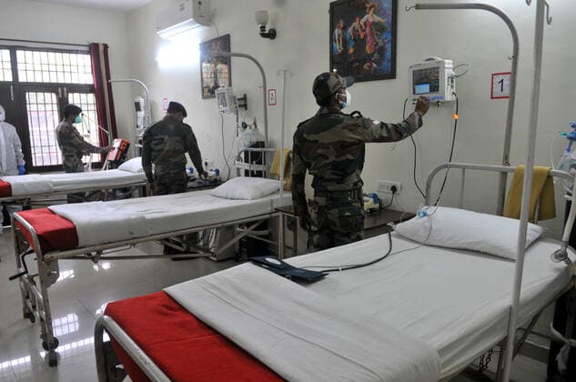 CHANDIGARH, INDIA - MAY 10: Governor of Punjab and Administrator UT VP Singh Badnore inaugurated the 100 bed Covid-19 Hospital operationalised by Indian Army under Operation Namsate at International Hostel, South Campus of Panjab University on May 10, 2021 in Chandigarh, India. (Photo by Ravi Kumar Hindustan Times) Army Operationalises 100 Bed Covid Hospital For Civilians In Chandigarh