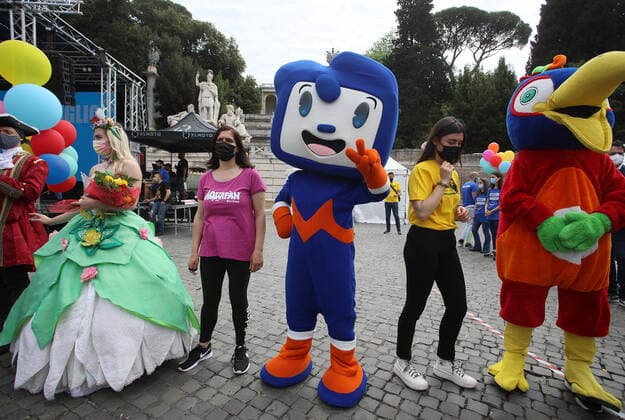 Rome, Demonstration of the workers of the theme and water parks to ask the government that the amusement parks reopen before 1 July 2021. Pictured:  Copyright: xPieroxTenaglix xIPAx xPieroxTenaglix