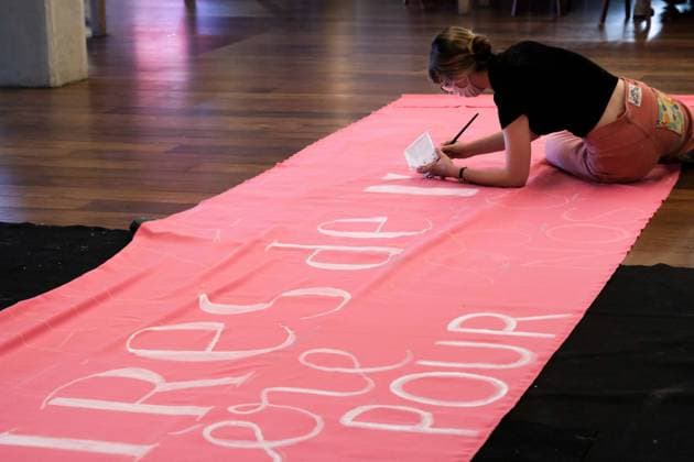 Inside the theater, banners are being prepared. The intermittent workers of the spectacle occupy the French theaters (here since 2 months) to make hear their claims.  NaemiexBourtinx xLexPictorium LePictorium_0246377