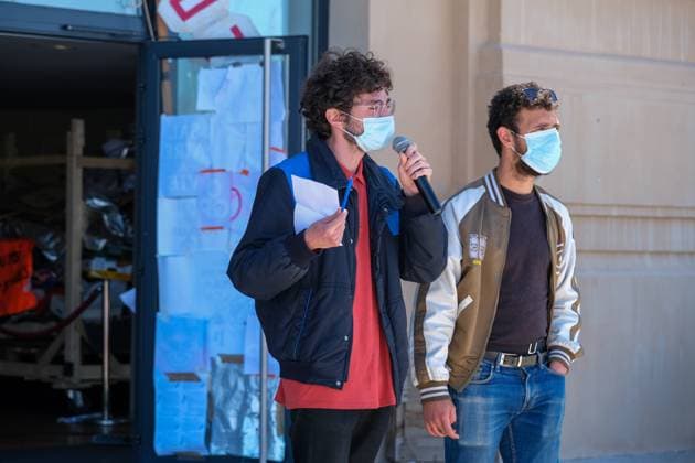 Screaming and open stage organized by the occupants of the criee (national theater of Marseille). The intermittent workers of the spectacle occupy the French theaters (here since 2 months) to make hear their claims.  NaemiexBourtinx xLexPictorium LePictorium_0246390