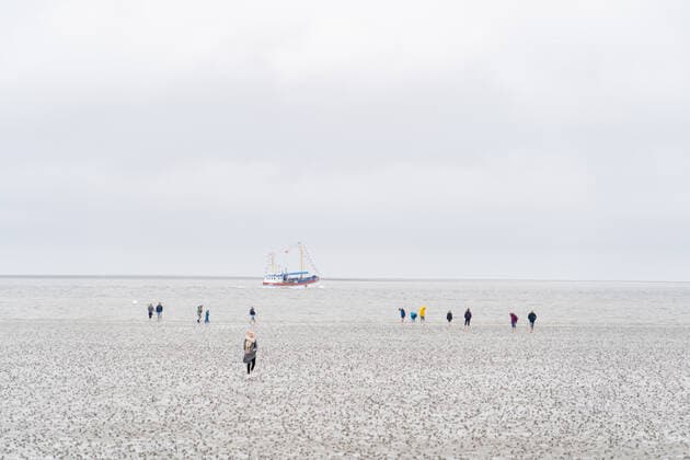 Büsum an der Nordsee in Schleswig-Holstein während der Corona-Pandemie im Mai 2021 - Tourismus in der Modellregion Büsum Neustart des Tourismus in Schleswig-Holstein -;Büsum an der Nordsee in Schleswig-Holstein während der Corona-Pandemie im Mai 2021 - Tourismus in der Modellregion Büsum Neustart des Tourismus in Schleswig-Holstein -, Büsum Schleswig-Holstein Deutschland Büsum