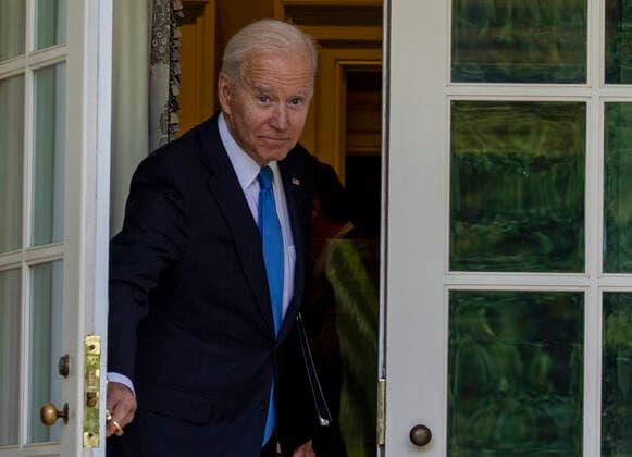 United States President Joe Biden walks away after giving remarks on the new Covid-19 Centers for Disease Control mask guidelines in the Rose Garden, at the White House in Washington, DC on Thursday, May 13, 2021. Fully vaccinated people no longer need to wear a face mask or stay six feet away from others in most settings, whether outdoors or indoors, the Centers for Disease Control and Prevention said in updated public health guidance released Thursday. Copyright: xPoolxviaxCNPx MediaPunchx