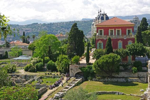 Nice (south eastern France, French Riviera): the Gallo-Roman ruins of Cimiez and Matisse Museum Nice (south eastern France, French Riviera): the Gallo-Roman ruins of Cimiez and Matisse Museum on the Cimiez hill. In the background, the Regina Palace Hotel Alpes Maritimes 06; Nice; PACA; Provence Alpes Cote d Azur Europe; Western Europe; France  Copyright: xZintzmeyer Alpaca Andia.frx 312416