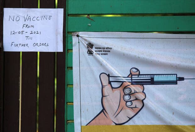 Corona Virus Outbreak In India A notice pasted outside a vaccination centre reads NO VACCINE FROM 12-05-2021 TILL FURTHER ORDERS , as the state government ran out of stocks for the COVAXIN manufactured by Bharat Biotech, amidst the spread of coronavirus cases (COVID-19) in New Delhi, India on May 14, 2021. Close to 125 centres across the national capital are shut due to vaccine crunch. New Delhi India makhija-notitle210514_npltG  Copyright: xMayankxMakhijax
