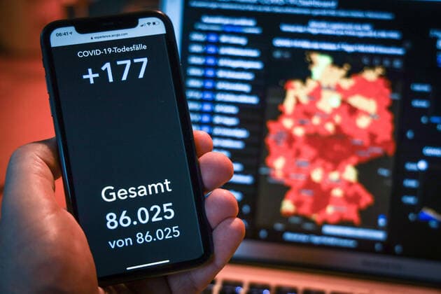 Coronavirus in Deutschland - Covid-19-Dashboard des Robert Koch-Institut 15.05.2021: Robert Koch-Institut: 7-Tage-Inzidenz 87,3. 7-Tage-Fallzahl 72.616. COVID-19-Fälle 3.584.934. Zugang um 7.894 gegenüber dem Vortag. COVID-19-Todesfälle 86.025. Zugang um 177 gegenüber dem Vortag.