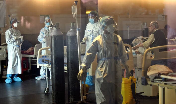NEW DELHI, INDIA MAY 16: A view inside the Covid-19 Care Centre set up at Shehnai Banquet Hall attached to LNJP Hospital, on May 16, 2021 in New Delhi, India. (Photo by Raj K Raj Hindustan Times ) Daily Life Amid Coronavirus Pandemic In India