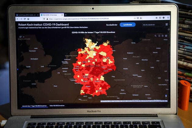 Coronavirus in Deutschland - Covid-19-Dashboard des Robert Koch-Institut 17.05.2021: Robert Koch-Institut: 7-Tage-Inzidenz 83,1. 7-Tage-Fallzahl 69.144. COVID-19-Fälle 3.598.846. Zugang um 5.412 gegenüber dem Vortag. COVID-19-Todesfälle 86.160. Zugang um 64 gegenüber dem Vortag.
