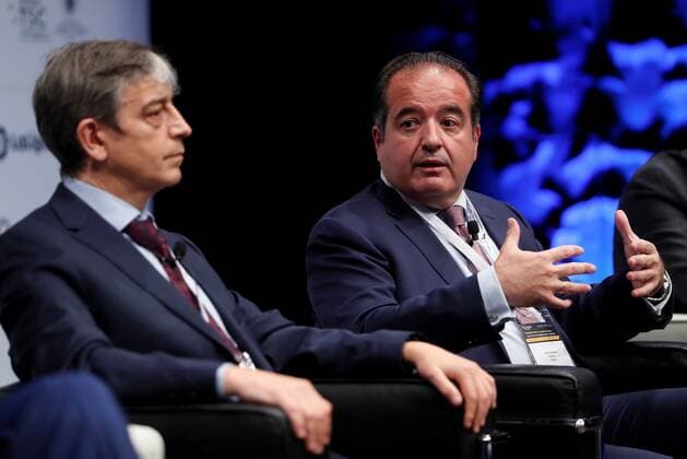 News Bilder des Tages CEO of the Spanish public clinical stage biopharmaceutical company Oryzon Carlos Buesa (L), and president of Pfizer Spain Sergio Rodriguez (R) take part in the round table Health and Pandemic: the Great Challenge of the Planet in the 4th Ibero-American CEAPI Congress held in Madrid, Spain, 17 May 2025. 4th Ibero-American CEAPI Congress !ACHTUNG: NUR REDAKTIONELLE NUTZUNG!  Copyright: xMariscalx GRAF9620 20210517-637568598329936773
