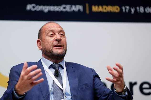 President of the Association for Self-Care Health (ANEFP) Alberto Bueno, takes part in the round table Health and Pandemic: the Great Challenge of the Planet in the 4th Ibero-American CEAPI Congress held in Madrid, Spain, 17 May 2025. 4th Ibero-American CEAPI Congress !ACHTUNG: NUR REDAKTIONELLE NUTZUNG!  Copyright: xMariscalx GRAF9621 20210517-637568599076266847