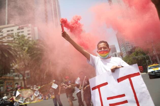 Members of the LGBT Community protest in Mexico City, Mexico, 17 May 2021. The LGBT community of Mexico demanded this Monday, International Day against Homophobia, Transphobia and Biphobia, the end of hate crimes after the country registered at least 79 murders against the group despite the covid-19 pandemic . EFE Sáshenka Gutiérrez Mexico s LGBT community demands an end to murders, which continue despite pandemic !ACHTUNG: NUR REDAKTIONELLE NUTZUNG!  Copyright: xSáshenkaxGutiérrezx MEX2161 20210517-637568875397292012