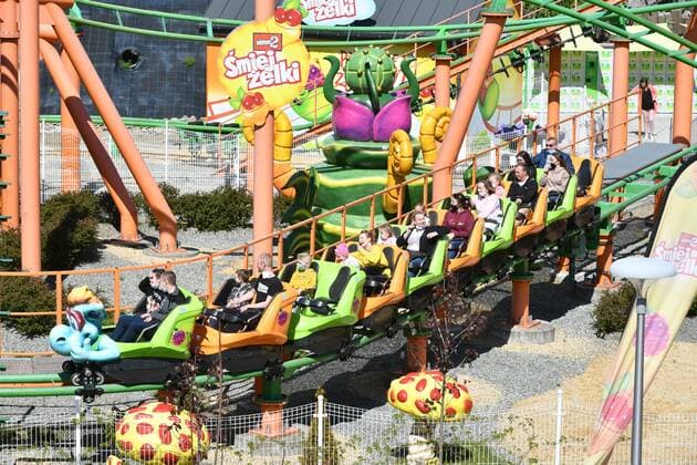 Coronavirus in Polen, Wiedereröffnung des Freizeitparks Energylandia in Zator Poland s biggest amusement park reopens after lockdown Photo: Artur Barbarowski East News The largest amusement park in the country ?Energylandia? has been reopened after a pandemic break on May 21, 2021 in Zator near Cracow, Poland. EN_01477445_0053 