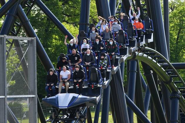 Coronavirus in Polen, Wiedereröffnung des Freizeitparks Energylandia in Zator Poland s biggest amusement park reopens after lockdown Photo: Artur Barbarowski East News The largest amusement park in the country ?Energylandia? has been reopened after a pandemic break on May 21, 2021 in Zator near Cracow, Poland. EN_01477445_0063 