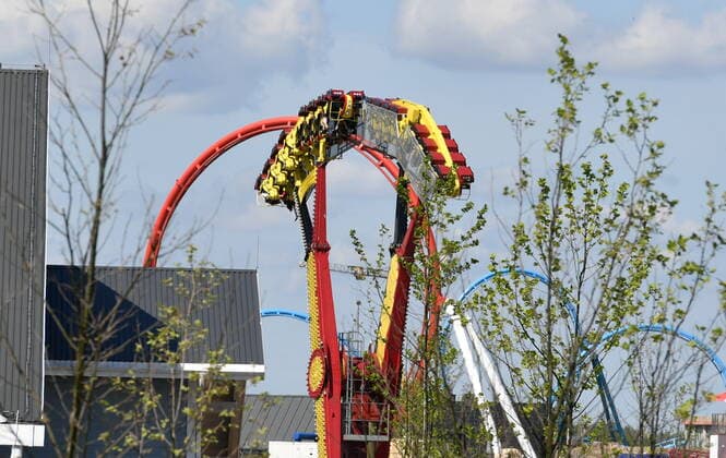 Coronavirus in Polen, Wiedereröffnung des Freizeitparks Energylandia in Zator Poland s biggest amusement park reopens after lockdown Photo: Artur Barbarowski East News The largest amusement park in the country ?Energylandia? has been reopened after a pandemic break on May 21, 2021 in Zator near Cracow, Poland. EN_01477445_0064 