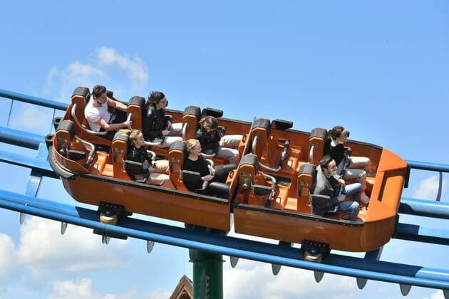Coronavirus in Polen, Wiedereröffnung des Freizeitparks Energylandia in Zator Poland s biggest amusement park reopens after lockdown Photo: Artur Barbarowski East News The largest amusement park in the country ?Energylandia? has been reopened after a pandemic break on May 21, 2021 in Zator near Cracow, Poland. EN_01477445_0078 