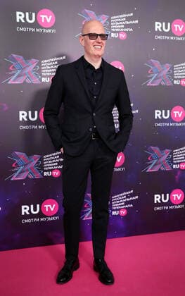 KRASNOGORSK, MOSCOW REGION, RUSSIA - MAY 22, 2021: TV presenter, Chekhov Moscow Art Theater deputy artistic director Vadim Vernik attends the 10th RU.TV Channel music award ceremony at Crocus City Hall. Sergei Karpukhin TASS  TS100F80