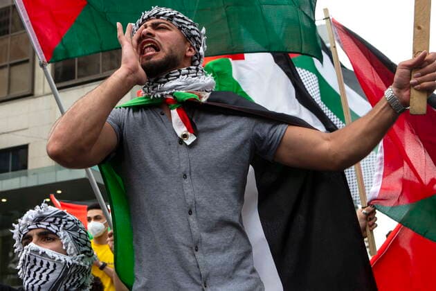 May 22, 2021, Toronto, on, Canada: Pro-Palestinian supporters rally against the recent violence in Gaza in Toronto on Saturday, May 22, 2021. Toronto Canada  - ZUMAc35_ 20210522_zaf_c35_082 Copyright: xChrisxYoungx