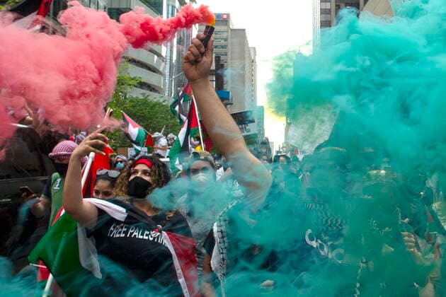 May 22, 2021, Toronto, on, Canada: Pro-Palestinian supporters rally against the recent violence in Gaza in Toronto on Saturday, May 22, 2021. Toronto Canada  - ZUMAc35_ 20210522_zaf_c35_094 Copyright: xChrisxYoungx