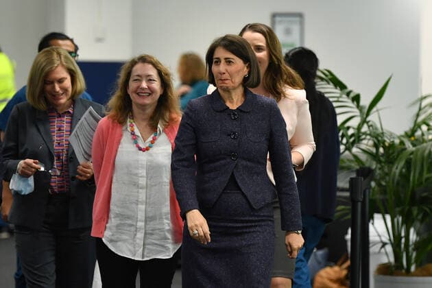 GLADYS BEREJIKLIAN COVID19 PRESSER, NSW Premier Gladys Berejiklian arrives to speak during a press conference in Sydney, Monday, May 24, 2021. ( NO ARCHIVING, EDITORIAL USE ONLY, NO USE IN BOOKS WITHOUT CONSENT SYDNEY NSW AUSTRALIA  Copyright: xJOELxCARRETTx 20210524001544780581