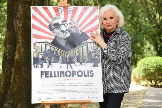 Bilder des Jahres 2021, Entertainment 05 Mai Entertainment Bilder des Tages Foto IPP Gioia Botteghi Roma 24 05 2021 Photocall del film Fellinopolis, nella foto: Liana Orfei Italy Photo Press - World Copyright *** Photo IPP Gioia Botteghi Rome 24 05 2021 Photocall of the film Fellinopolis, in the photo Liana Orfei Italy Photo Press World Copyright  0