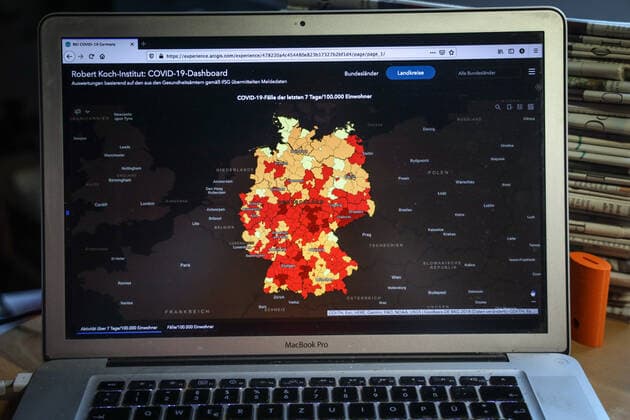 Coronavirus in Deutschland - Covid-19-Dashboard des Robert Koch-Institut 25.05.2021: Robert Koch-Institut: 7-Tage-Inzidenz 58,4. 7-Tage-Fallzahl 48.591. COVID-19-Fälle 3.653.551. Zugang um 1.911 gegenüber dem Vortag. COVID-19-Todesfälle 87.456. Zugang um 33 gegenüber dem Vortag.