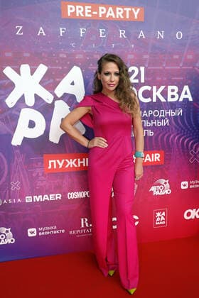 MOSCOW, RUSSIA - MAY 25, 2021: TV presenter Yulia Baranovskaya attends the pre-party event for the ZHARA Music Awards 2021 ceremony at the Zafferano restaurant. Mikhail Japaridze TASS  TS101523