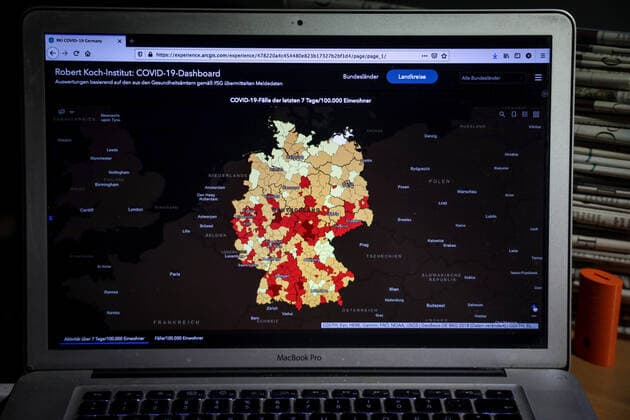 Coronavirus in Deutschland - Covid-19-Dashboard des Robert Koch-Institut 26.05.2021: Robert Koch-Institut: 7-Tage-Inzidenz 46,8. 7-Tage-Fallzahl 38.922. COVID-19-Fälle 3.656.177. Zugang um 2.626 gegenüber dem Vortag. COVID-19-Todesfälle 87.726. Zugang um 270 gegenüber dem Vortag.