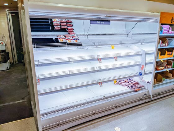 May 27, 2021: Melbourne, Australia - May 27, 2021: Victorian State Government announces a circuit breaker lockdown for 7 days, which results in panic buying at supermarkets across Victoria. This is due to the rises in cases of Coronavirus or COVID-19. - ZUMAp121 20210527_zsp_p121_017 Copyright: xChrisxPutnamx
