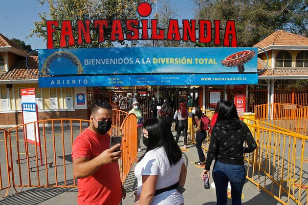 Santiago, May 28, 2021 Reopening of Fantasyland during Phase 2 of the Step by Step Plan Sebastian Cisternas Aton Chile, Santiago Chile Aton 513574  Copyright: SEBASTIANxCISTERNAS ATONxCHILE