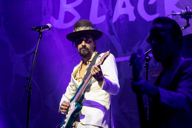 May 28, 2021, Porto, Portugal: Pedro Taborda Tatanka , the vocalist of The Black Mamba band performs at a concert at the Super Bock Arena in Porto. Porto Portugal - ZUMAs197 20210528_zaa_s197_252 Copyright: xRitaxFrancax