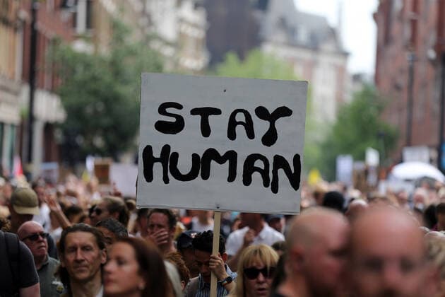 May 29, 2021, London, England, United Kingdom: Thousands of protesters against vaccination and coronavirus measures took the streets of London. London United Kingdom - ZUMAs262 20210529_zip_s262_014 Copyright: xTayfunxSalcix