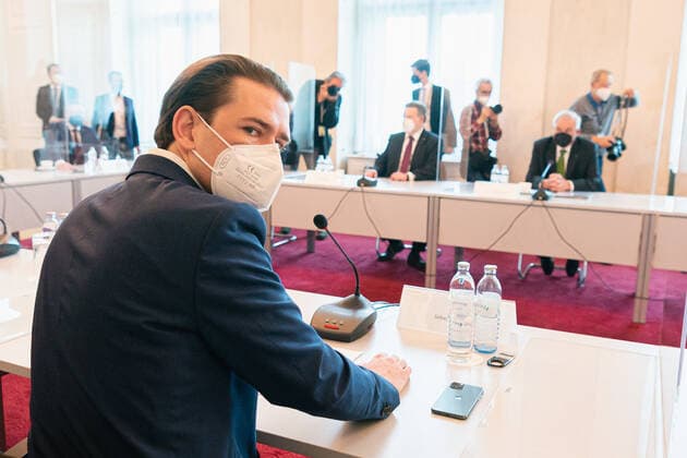 Wien 28.05.2021, Bundeskanzleramt, Wien, AUT, Bundesregierung, Beratungen der Bundesregierung mit Experten und den Landeshauptleuten zu Corona-Massnahmen und den geplanten Oeffnungsschritten, im Bild Sebastian Kurz (OeVP) before a meeting of the federal government with experts and state governors on corona measures and the planned opening steps at the federal chancellery in Vienna, Austria on 2021 05 28.