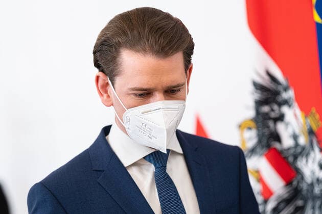 Wien 28.05.2021, Bundeskanzleramt, Wien, AUT, Bundesregierung, Pressekonferenz nach Beratungen der Bundesregierung mit Experten und den Landeshauptleuten zu Corona-Massnahmen und den geplanten Oeffnungsschritten, im Bild Sebastian Kurz (OeVP) during a press conference after a meeting of the federal government with experts and state governors on corona measures and the planned opening steps at the federal chancellery in Vienna, Austria on 2021 05 28.