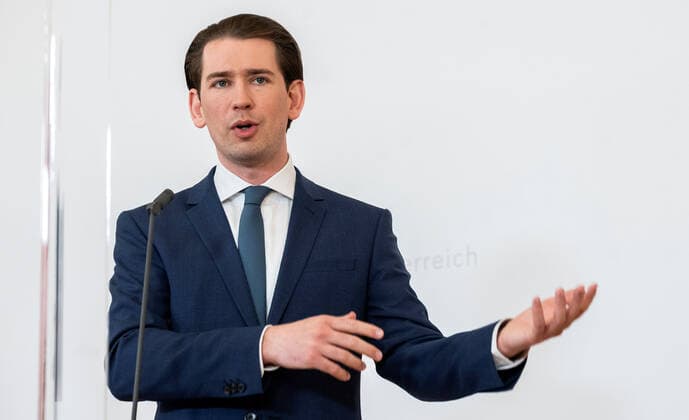 20210601 Press statements on the increasing willingness to vaccinate VIENNA, AUSTRIA - JUNE 1: Federal Chancellor Sebastian Kurz (OEVP) giving a press statement on the increasing willingness to vaccinate at Federal Chancellery on June 1, 2021 in Vienna, Austria. WIEN, OESTERREICH - 1. JUNI: Bundeskanzler Sebastian Kurz (OEVP) bei einem Pressestatement zur steigenden Impfbereitschaft im Bundeskanzleramt am 1. Juni 2021 in Wien, Oesterreich. 210601_SEPA_32_058 Copyright: xMartinxJuenx SEPAxMedia