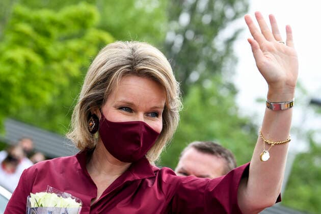 Queen Mathilde of Belgium pictured during a royal visit to the Campus Kortrijk of the Hogeschool Vives, in Kortrijk, Friday 04 June 2021. The Queen will meet students from the nursing course who were involved in the intensive care of various hospitals during the corona crisis. The Queen also visits two simulation rooms where students and caregivers learn to put their skills into practice: the SIMlab , a room with robot dolls, and the Immersive Room , a high-tech simulation room where real-life situations are simulated.  POOLxFREDERICxSIERAKOWSKI 2807055