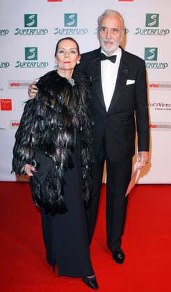 Womens World Award 05.03.2009 Schauspieler Sir Christopher Frank Carandini Lee, CBE, CStJ + Frau Birgit Kroencke (Gitte) in der Wiener Stadthalle, Roland-Rainer-Platz 1, Wien, bei der Verleihung der - Women World Awards - - 05.03.2009 - Â