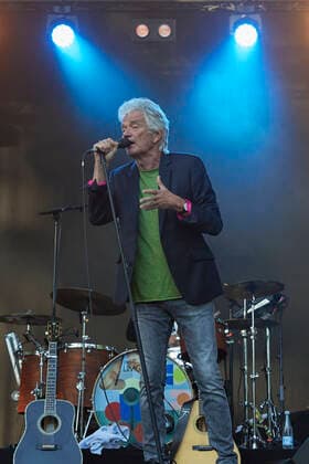 Lars Lilholt Band Konzert in Aarhus Lars Lilholt Band indtager scenen to gange naar Fed Fredag-koncerter vender tilbage i Tivoli Friheden i Aarhus, fredag den 4. juni 2021. Paa trods af coronarestriktioner vender den aarhusianske musiktradition Fed Fredag i Tivoli Friheden tilbage fra fredag den 4. juni.. , Aarhus