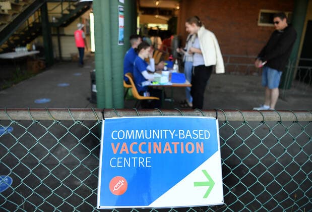 QLD COVID19 VACCINATION HUB, People are served by staff as they arrive to receive a coronavirus vaccination at the Rocklea Showgrounds in Brisbane, Saturday, June 5, 2021. The Queensland government has launched a drive to fully vaccinate all private aged care and disability workers against COVID-19 within three weeks, with 18 hubs across the state opening from Saturday. ( NO ARCHIVING, EDITORIAL USE ONLY, NO USE IN BOOKS WITHOUT CONSENT BRISBANE QLD AUSTRALIA  Copyright: xDANxPELEDx 20210605001547480125