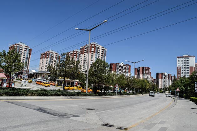 Nationwide Sunday curfews continue in Turkey A deserted street during a nationwide Sunday curfew imposed to stem the spread of coronavirus (COVID-19) in Ankara, Turkey, on Sunday, June 6, 2021. Ankara Turkey gocherimagery210606_004  Copyright: xAltanxGocherx