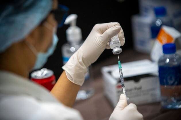 June 7, 2021, Bangkok, Bangkok, Thailand: Medical staff fill syringes with Thai made AstraZeneca vaccine at a vaccination center set up in BangkokÃ¢â‚¬â ¢s high end Siam Paragon shopping mall. The mass effort to vaccinate ThailandÃ¢â‚¬â ¢s population against the novel coronavirus started on Monday, June 7th with hundreds of vaccination centers having been set up in the nationÃ¢â‚¬â ¢s capitol Bangkok and nationwide. Both imported Chinese made Sinovac and domestically produced AstraZeneca vaccine injections are being used, with a goal set the inoculate 70% of the population by the end of the year to achieve herd immunity. Bangkok Thailand - ZUMAt128 20210607_zap_t128_001 Copyright: xAdryelxTalamantesx